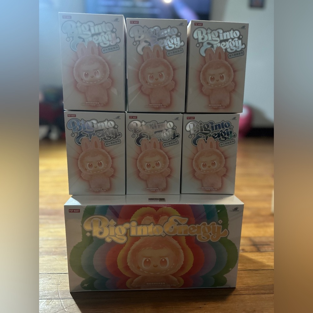 Biginto Energy Collectible Figures